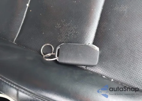 2021 Kia Telluride Lx z USA, uszkodzony, nr VIN 5XYP24HC8MG194744